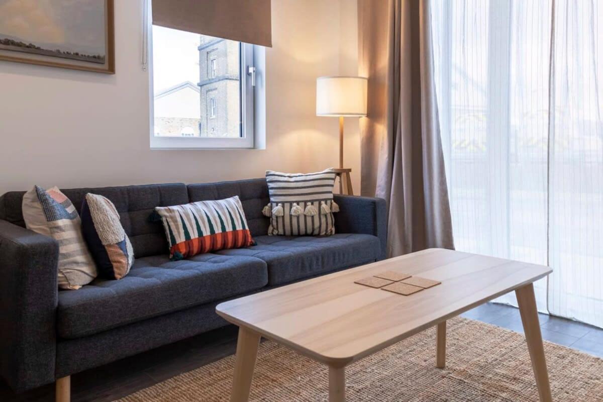 Contemporary 1 Bedroom Apartment In Ashford Ashford  Exterior foto